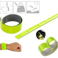 Стрічка світловідбивна 30 см (8896)